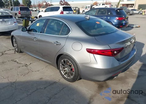 2018 Alfa Romeo Giulia Rwd из США, поврежденный, VIN ZARFAEBN0J7565375